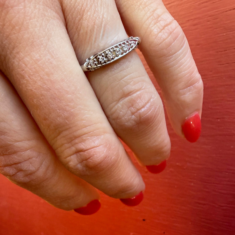 Pretty Fluted 14k White Gold & Diamond Wedding Band