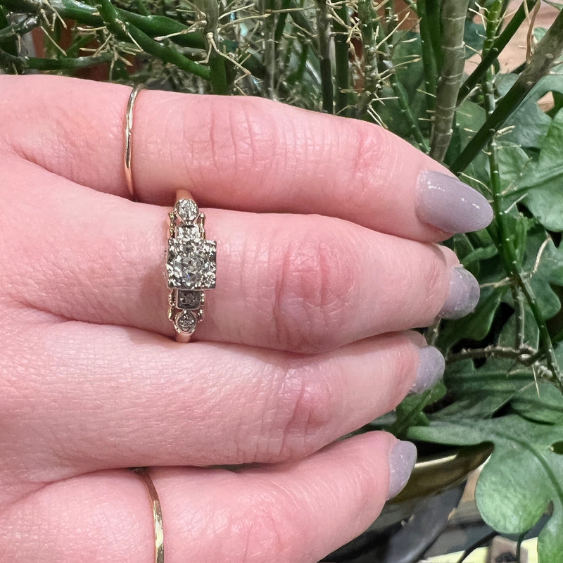 Charming 1940s Two-Tone Gold & Diamond Ring
