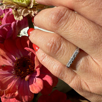 Tasteful Diamond & Platinum Retro Wedding Band
