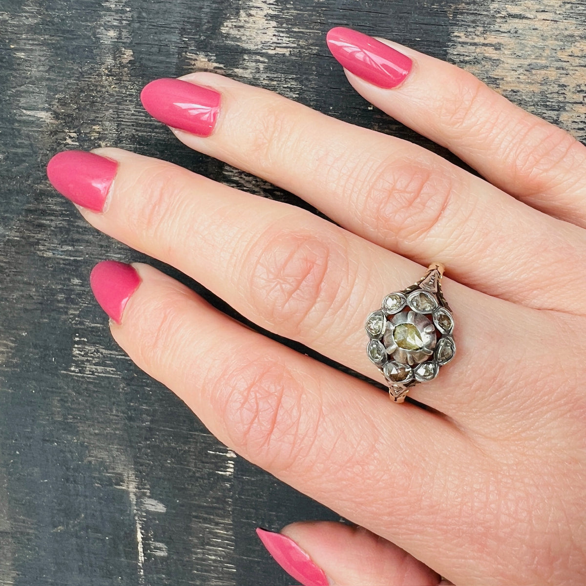 Alluring 18th Century Ring with Rose Cut Diamonds