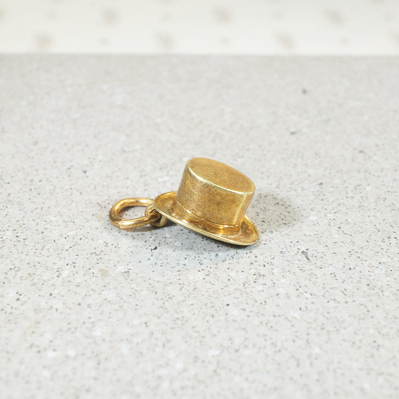 Perfectly Dapper Top Hat Charm