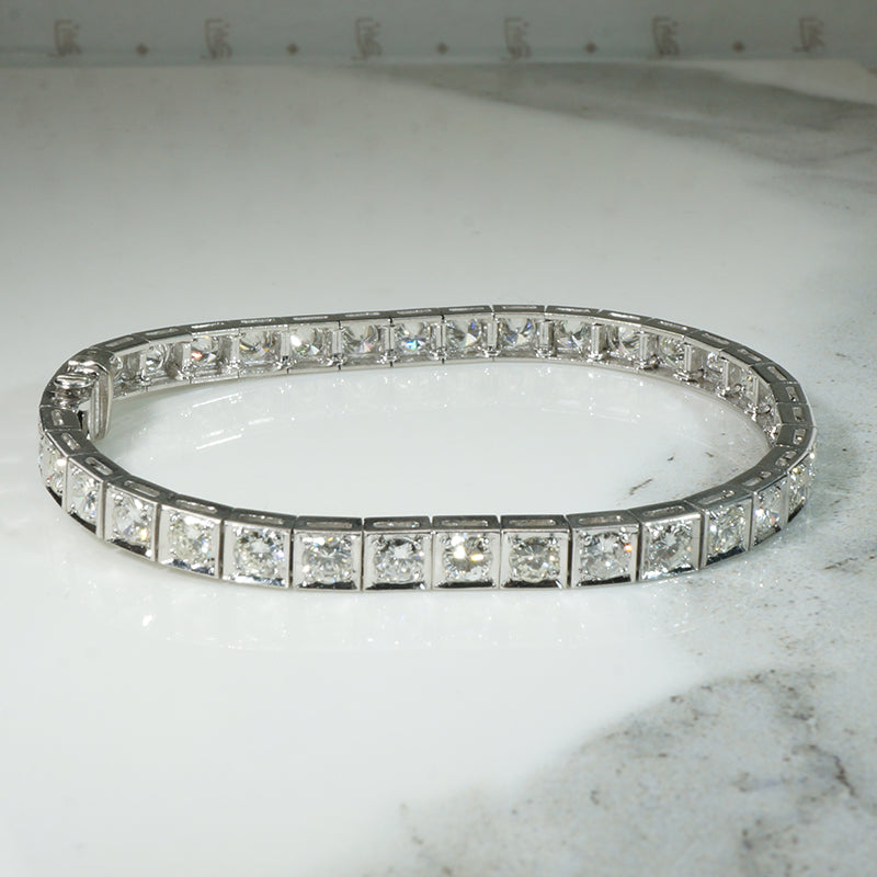 Shimmering Platinum and Diamond Vintage Line Bracelet