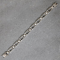 Chic Sterling Silver Line Bracelet from Zina