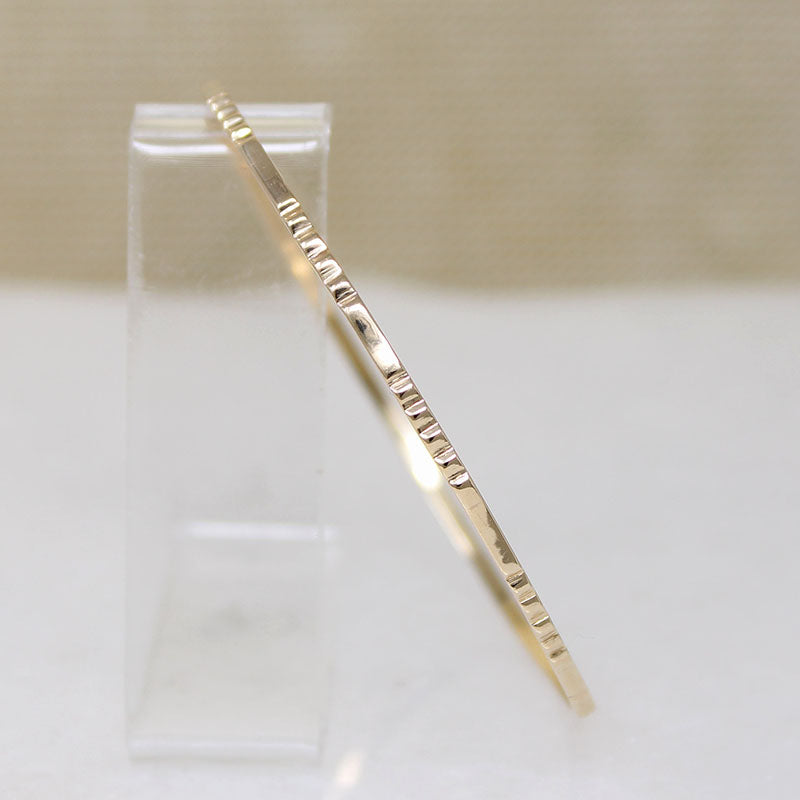 Dainty Retro 14k Gold Bangle Bracelet