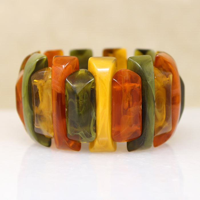 Hip Mid Century Molded Plastic Bracelet