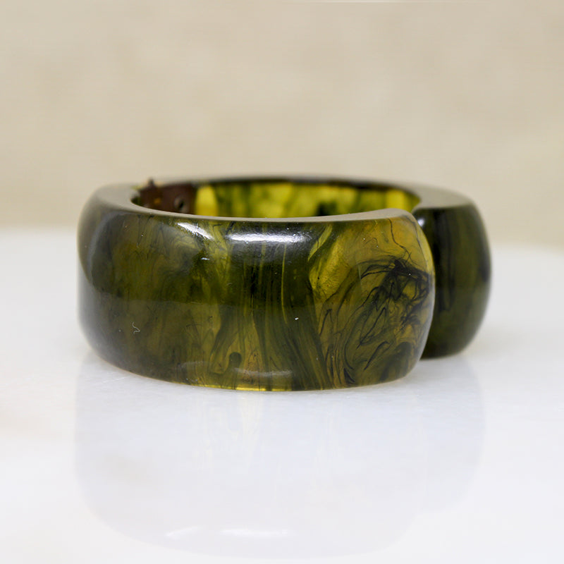 Glossy, Mossy Green Bakelite Clamper Bracelet