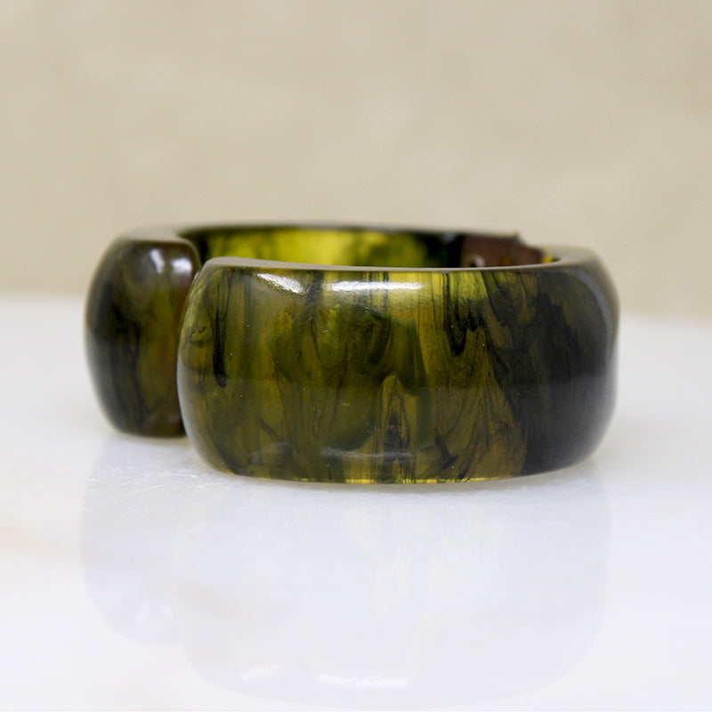 Glossy, Mossy Green Bakelite Clamper Bracelet