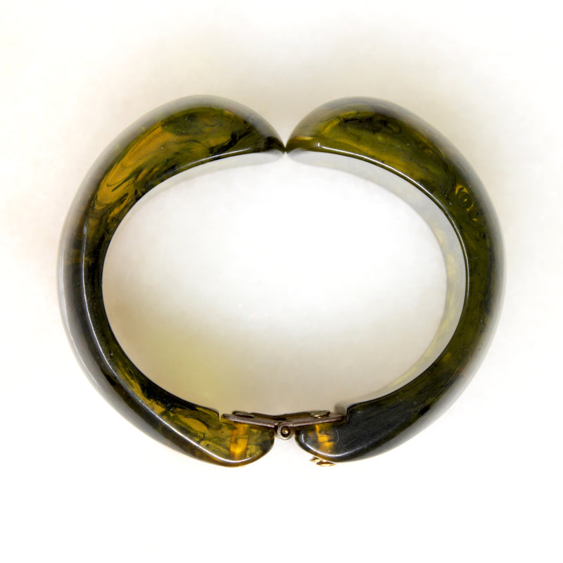 Glossy, Mossy Green Bakelite Clamper Bracelet