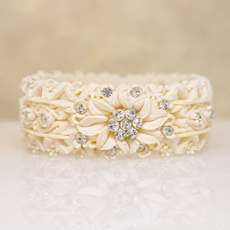 Sparkly Wedding Cake Ivory-Plastic Clamper Bracelet