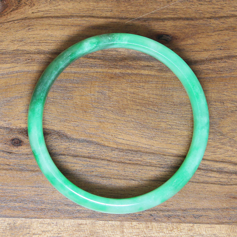 Gorgeous Half Round Green Jade Bangle