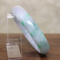 Mid Century Green & Lavender Jade Bangle