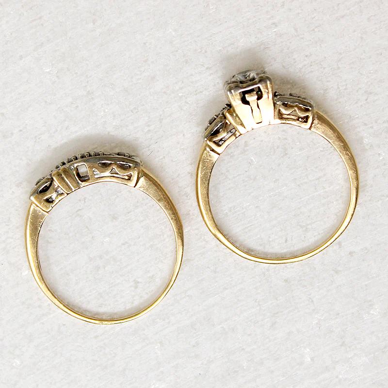 Two-Tone Tulip Retro Wedding Set