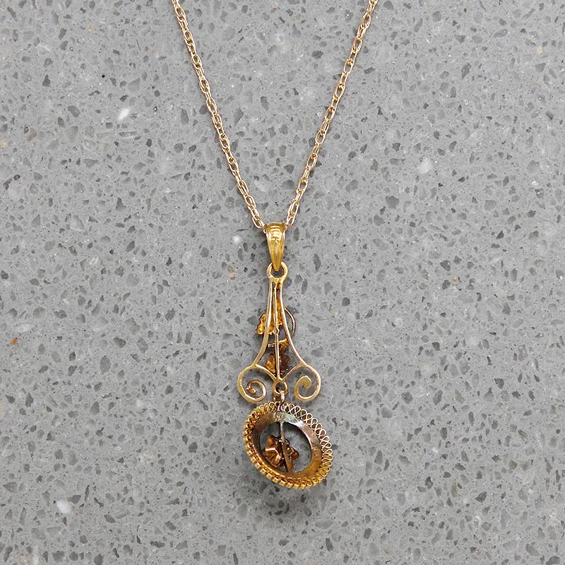 Dainty Engraved Oak Leaves Gold & Diamond Lavalier 