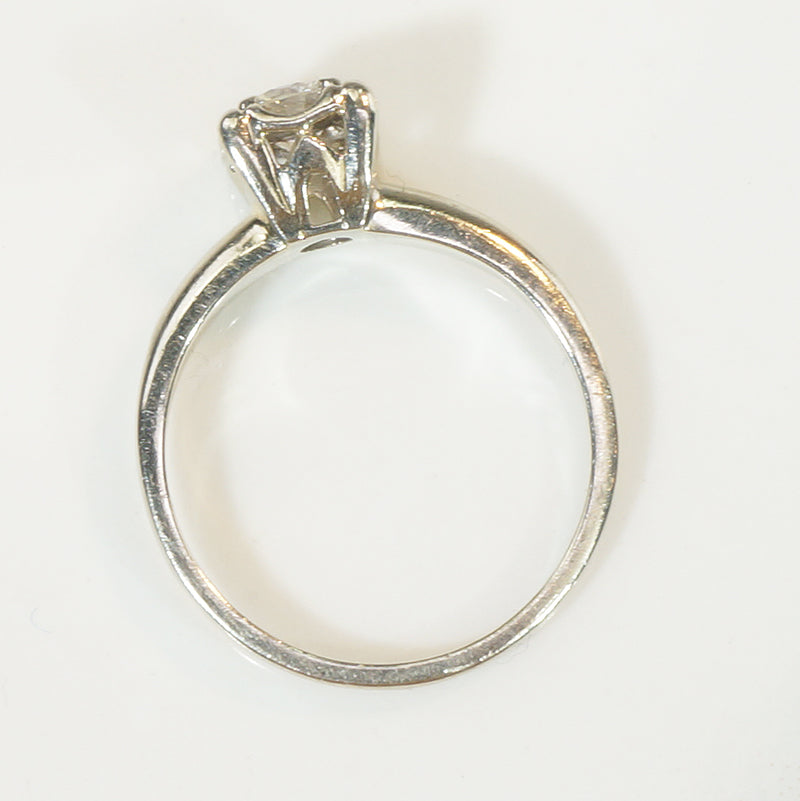 Classic Beauty 1940's Solitaire