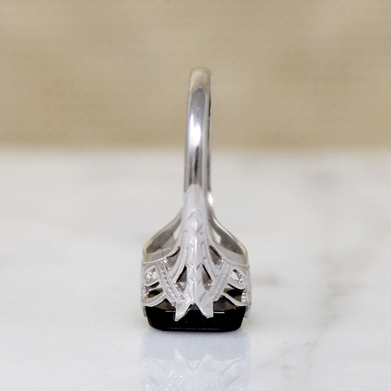 Onyx in Graceful White Gold Art Deco Ring