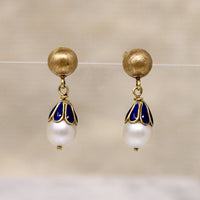 Smart Pearl & Enameled Gold Earbobs