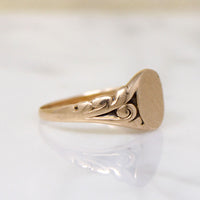 Acanthus Motif 14k Gold Signet Ring