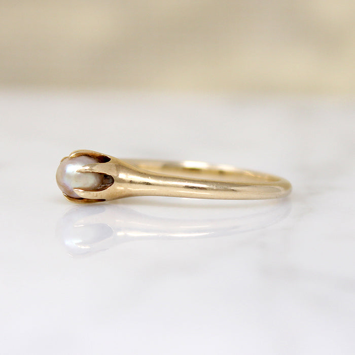 Delicate Edwardian Gold & Pearl Solitaire Ring