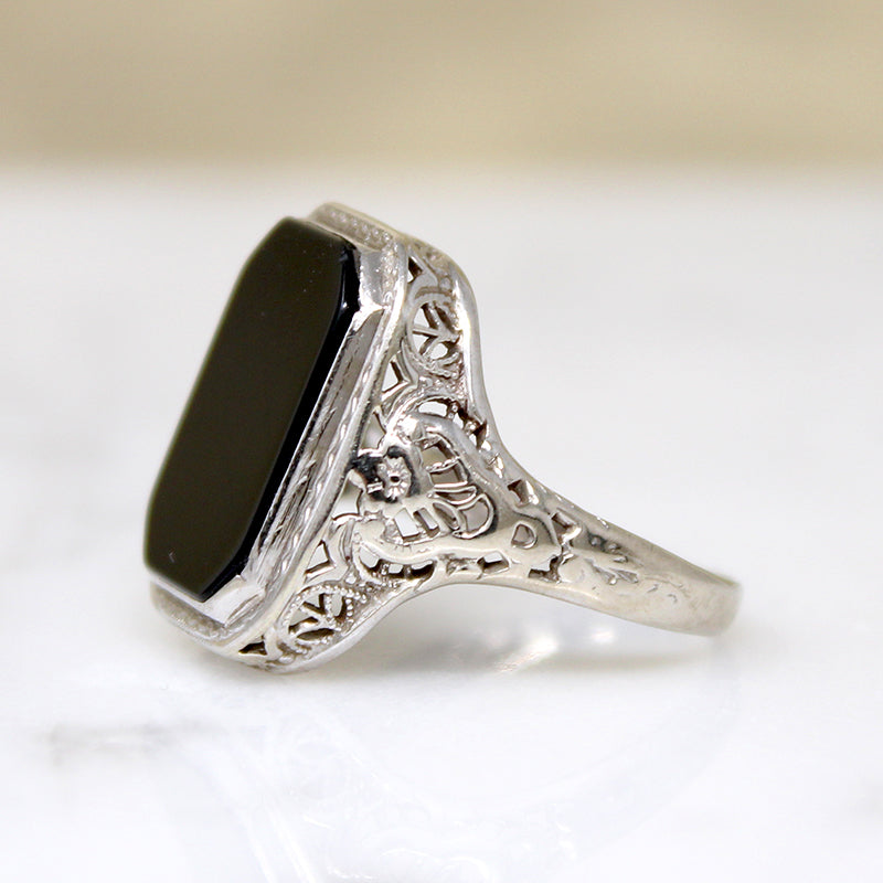 Onyx in 14k White Gold Floral Filigree Ring