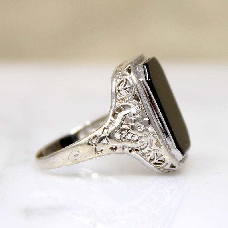 Onyx in 14k White Gold Floral Filigree Ring