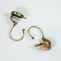 Dainty Engraved 9k Gold Earbobs