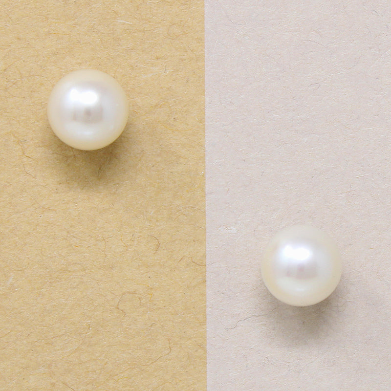 Glossy White Pearls in 14k White Gold Stud Earrings