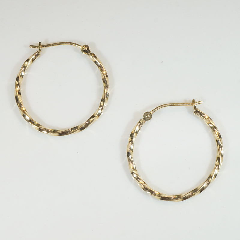 Lightweight Twisted 14k Gold Hoop Earrings