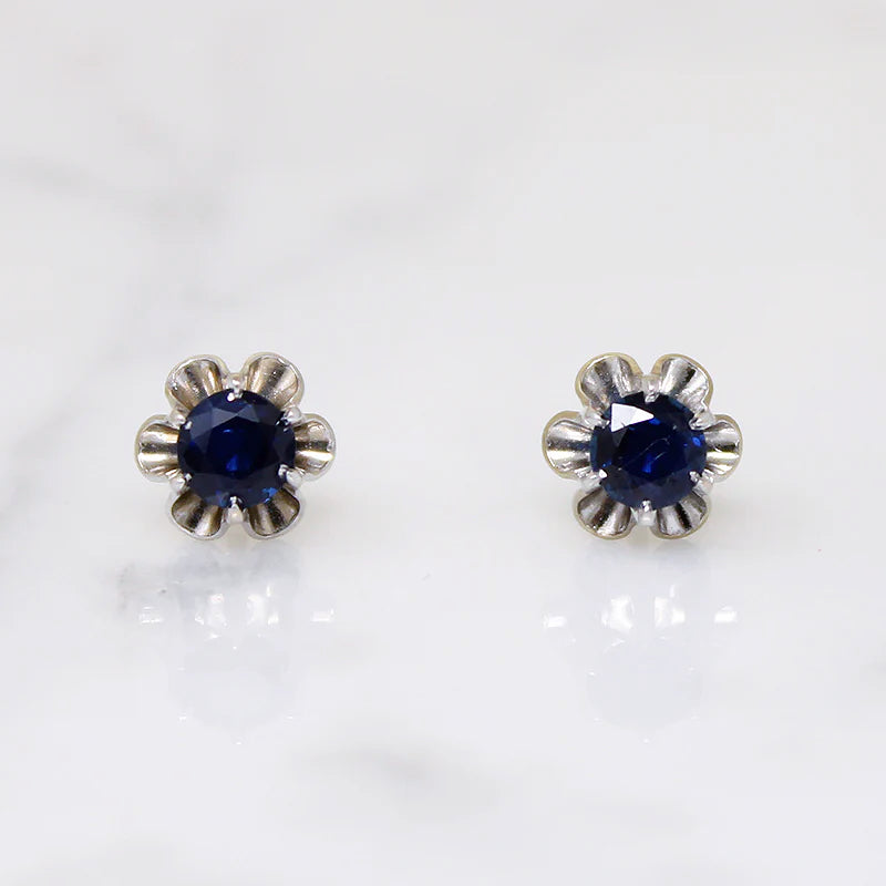 Flower Power Sapphire & White Gold Stud Earrings