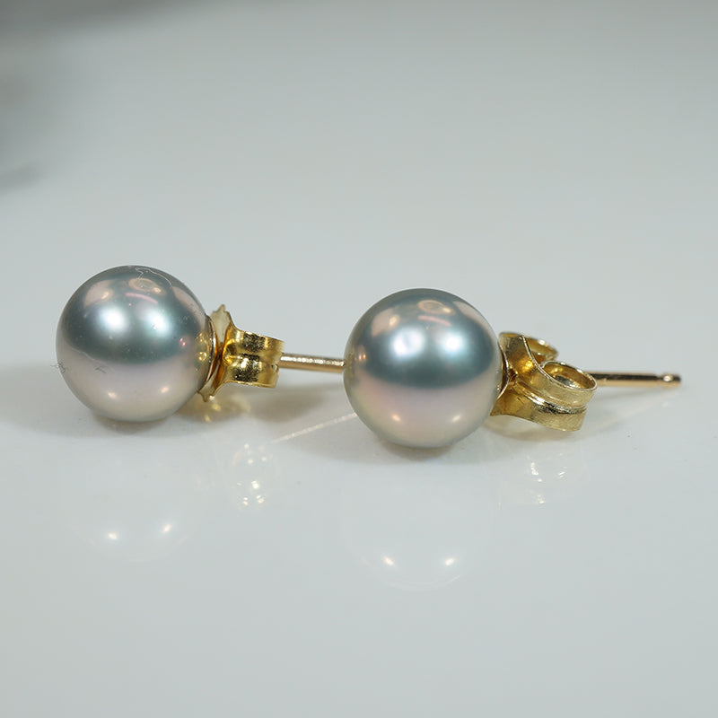 Silvery-Pinkish-Grey 6mm Pearls in Gold Studs