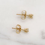 Pretty Little .20tcw Diamonds in 14k Gold Studs