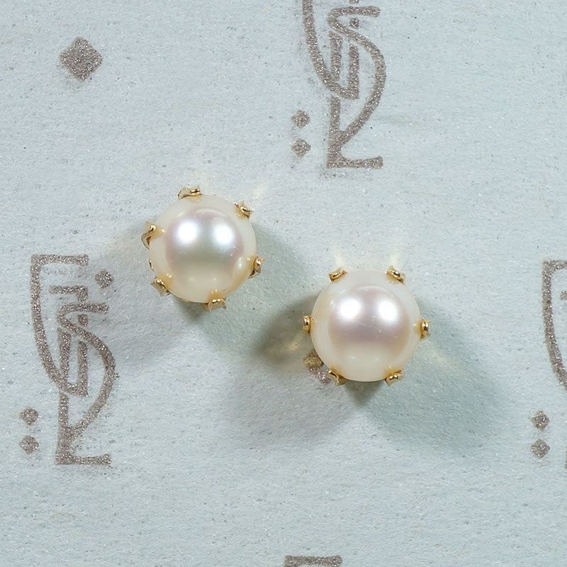 Creamy Pearls in Distinctive Gold Stud Earrings