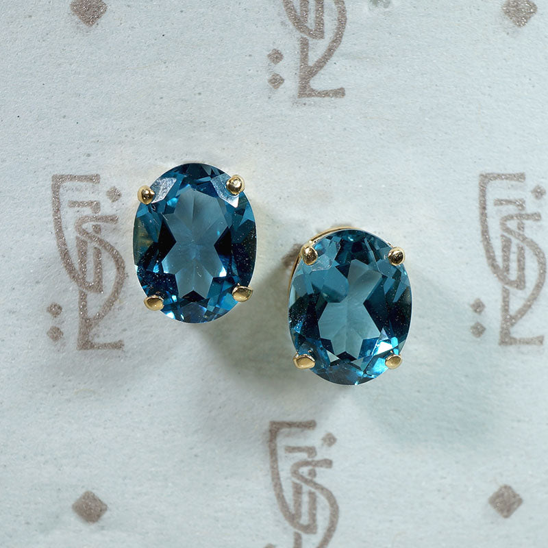 Brilliant Blue Topaz in Gold Stud Earrings