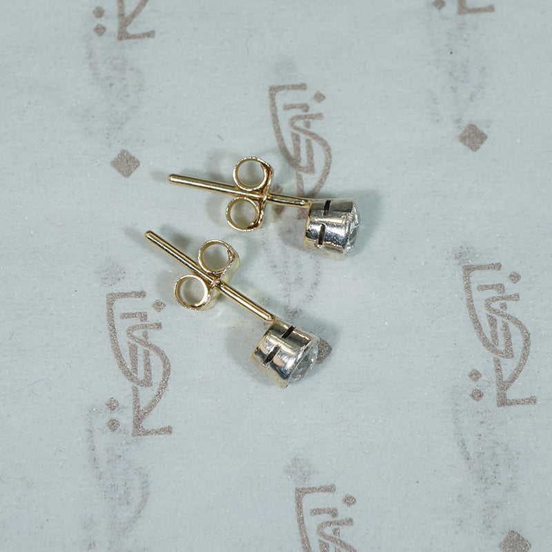 Unique OMC Diamond Studs