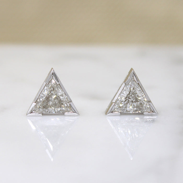 Scintillating Triangle-Shaped Diamond Stud Earrings