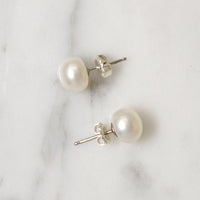 Vintage Freshwater Pearls In Sterling Studs
