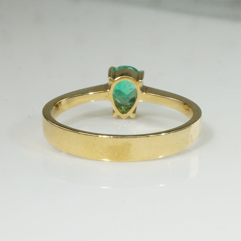 Pear Shape Emerald Solitaire in 18k