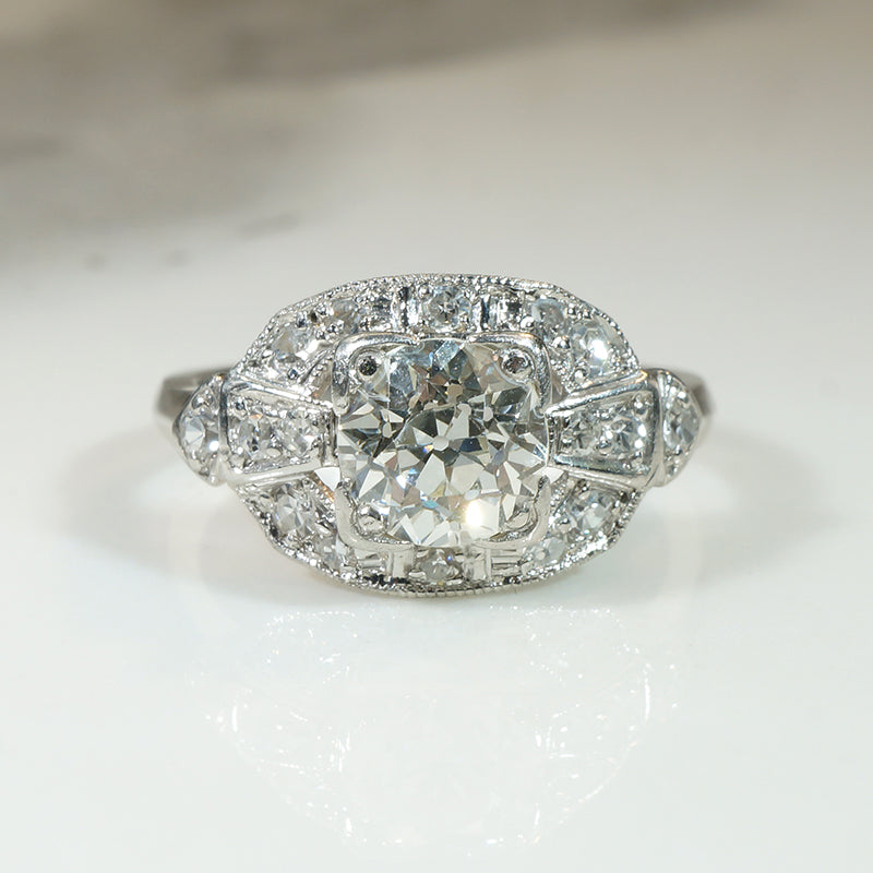 Dazzling 1930s Diamond & Platinum Deco Engagement Ring