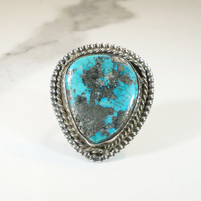 Stunning Turquoise in Handsome Silver Ring