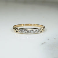 Petite Vintage Diamond Band