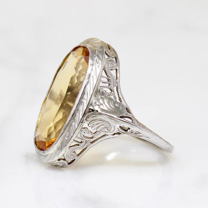 Glowing Citrine in Art Deco Filigree Ring