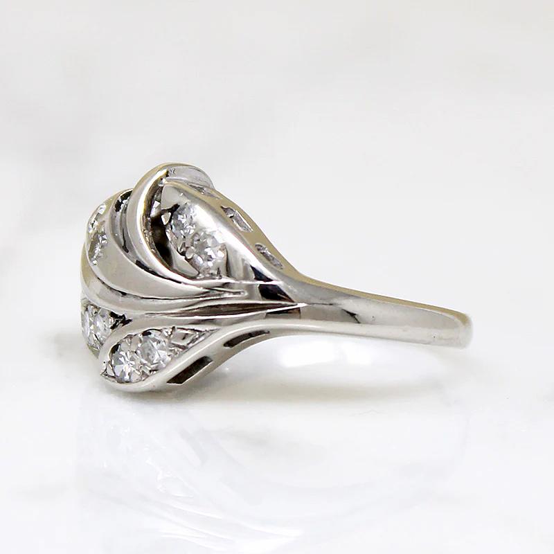 Jaunty White Gold & Diamond Leaf Ring