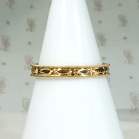 Precise Carved Deco Pattern NOS Gold Band