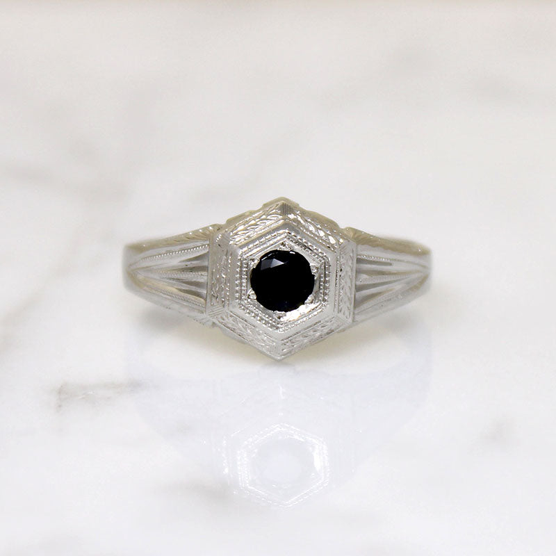 Stylish Art Deco Onyx & Engraved White Gold Ring