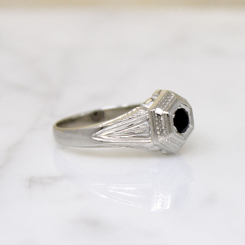 Stylish Art Deco Onyx & Engraved White Gold Ring