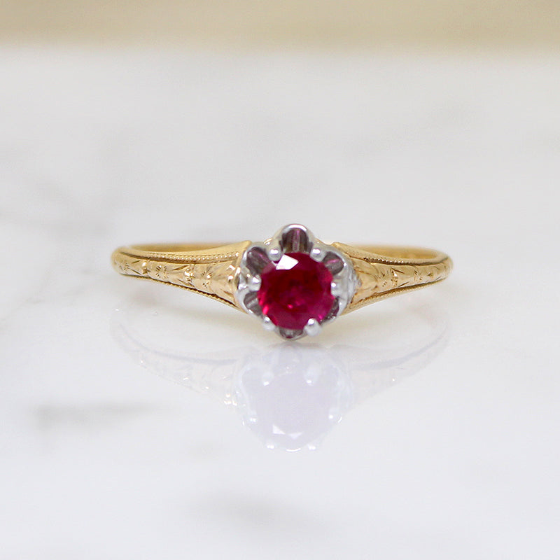 Raspberry-Red Ruby in Engraved 18k Gold Solitaire Ring