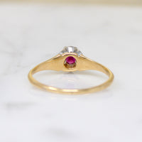 Raspberry-Red Ruby in Engraved 18k Gold Solitaire Ring