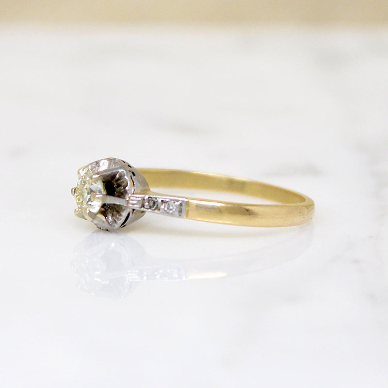 Elegant Edwardian Engagement Ring with Pale Yellow Diamond