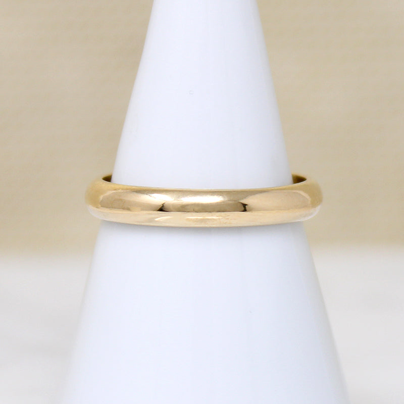 Buttery Half Round 18k Gold Band Size 7.75