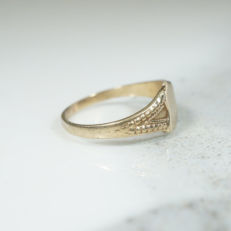 Size 2.25 10k Gold Signet Pinky Ring