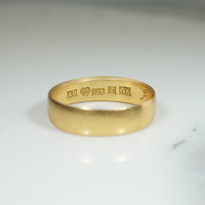 Gorgeous 20k Gold Band Hallmarked for Ireland